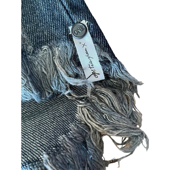 ONE Teaspoon Size 27 Fox Black High Waist Destroyed Bonita Jean Shorts - New - Picture 8 of 8